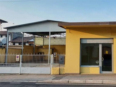 magazzino-laboratorio in vendita a San Lorenzo Isontino