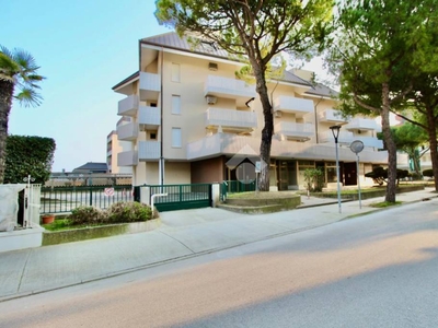 Appartamento in affitto a Lignano Sabbiadoro via Timavo, 34