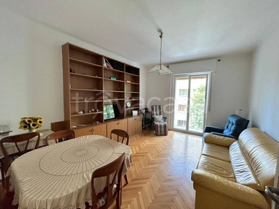 Appartamento in affitto a Trieste via Arturo Colautti, 12