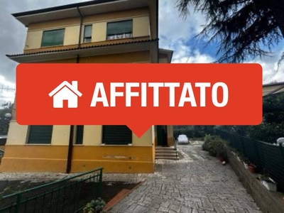 Appartamento in affitto a Velletri viale Armando Diaz