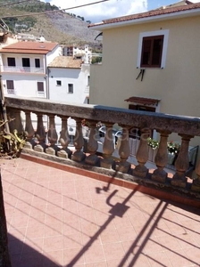 Appartamento in in affitto da privato a Formia vico della Torre, 25