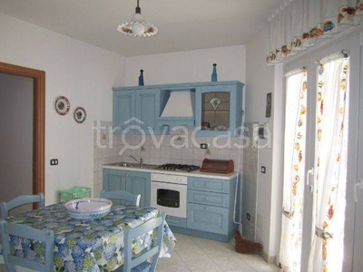 Appartamento in in affitto da privato a Terracina via Toscana