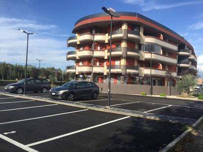 Appartamento in in affitto da privato ad Aprilia via Portogallo, 6