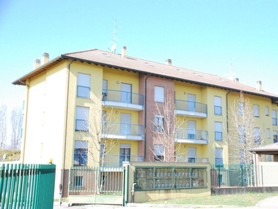 Appartamento in vendita a Oleggio
