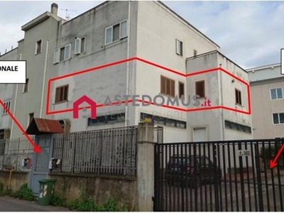 Appartamento in Vendita a Salerno, 147'600€, 134 m²