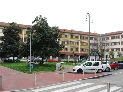 Bilocale in Piazza Rosa Scolari a Milano