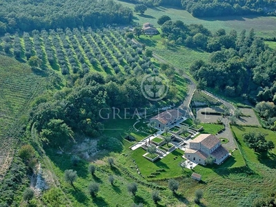 Lussuoso casale in vendita Manciano, Italia