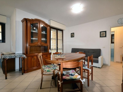 Trilocale in Vendita a Lucca, zona San Concordio Contrada, 175'000€, 55 m²