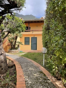 Villa Bifamiliare in affitto a San Felice Circeo via delle Batterie