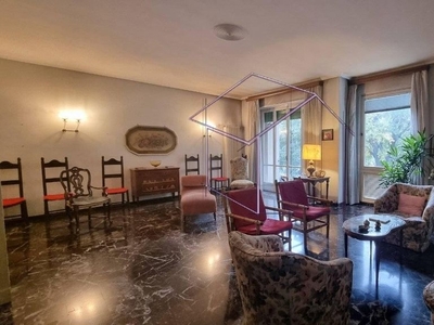 Prestigioso appartamento di 177 m² in vendita Via Iacopo Nardi, 1, Firenze, Toscana
