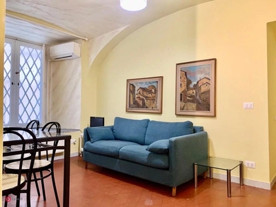 Appartamento in Affitto in Via del Plebiscito a Roma
