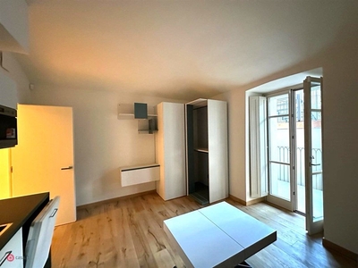 Appartamento in Affitto in Via Giulia di Barolo a Torino