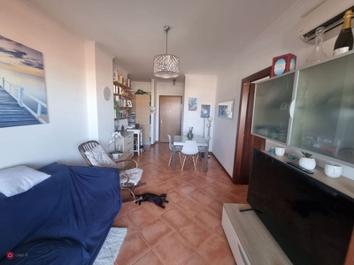 Appartamento in Affitto in Via Paolo Stoppa a Roma
