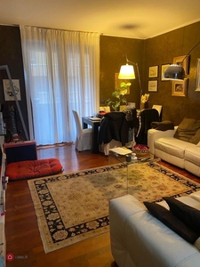 Appartamento in Vendita in Via San Gregorio 43 a Milano