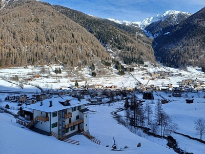 Appartamento 'Soffio Del Larice Con Sauna Privata' con vista sulle montagne