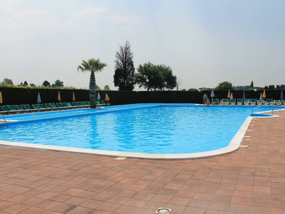 Appartamento 'Vigneti A Colà Bilocale Con Piscina' con piscina in comune e balcone