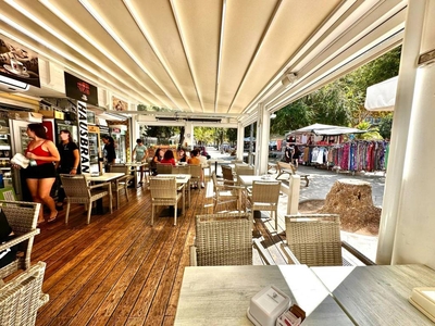 Bar in vendita ad Alghero via Cagliari, 4
