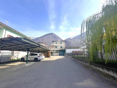 Capannone Industriale in vendita a Delebio via della Battaglia