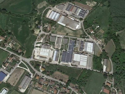 Capannone Industriale in vendita a Urbino