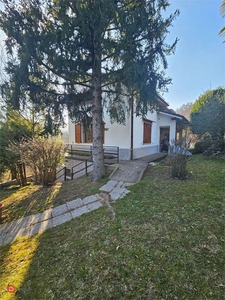 Casa Bi/Trifamiliare in Vendita in Via Campania 2 a Monte San Pietro