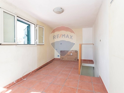Casa Indipendente in Vendita a Catania, zona Cibali, 79'000€, 80 m²