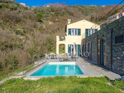 Esclusiva villa in vendita Cogorno, Liguria