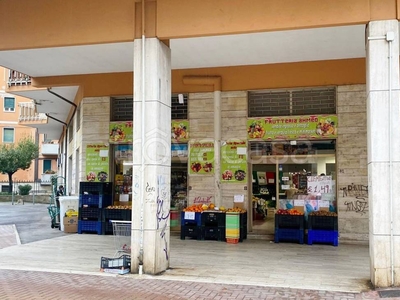 Frutta e verdura in in vendita da privato ad Ascoli Piceno piazza dell'Immacolata, 1