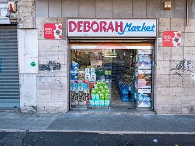 Negozio in vendita a Catania corso Indipendenza, 115