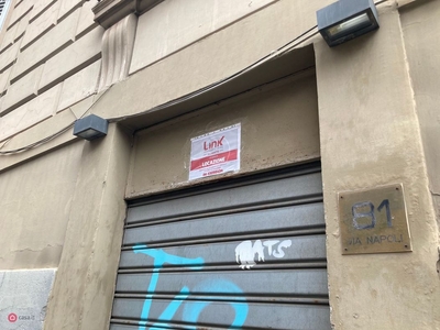 Negozio/Locale commerciale in Affitto in Via Napoli 81 a Roma