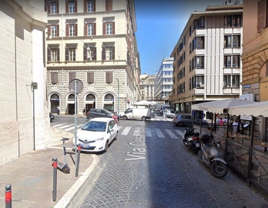 Negozio/Locale commerciale in Affitto in Via Nazionale a Roma