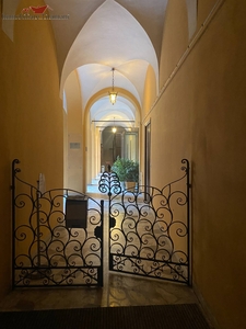 Palazzo / Stabile in vendita a Fiorenzuola d'Arda