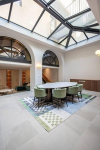 Prestigioso appartamento di 200 m² in affitto Borgo degli Albizi, Firenze, Toscana