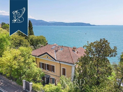 Prestigioso appartamento in vendita Gardone Riviera, Lombardia