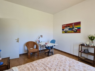 Quadrilocale in Affitto a Catanzaro, zona Lido Corso, 1'000€, 80 m², arredato