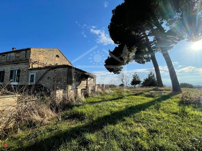 Rustico/Casale in Vendita in Contrada San Pietro a Città Sant'Angelo