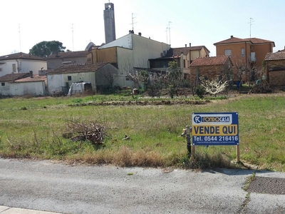 Terreno Edificabile Residenziale in vendita a Ravenna - Zona: Mezzano