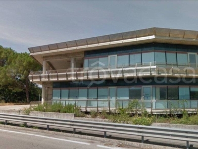 Ufficio in vendita a Vallefoglia via Nazionale