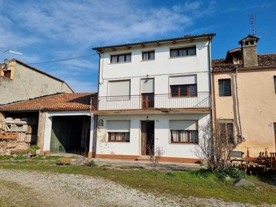 Villa a Schiera in Vendita ad Agugliaro - 79000 Euro