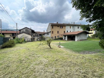 Villa a Schiera in Vendita ad Armeno - 130000 Euro