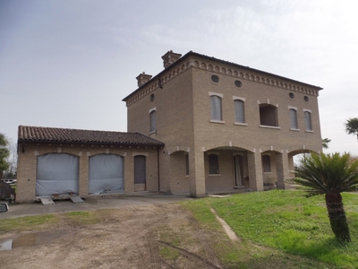 Villa di 400 mq in vendita - Ros