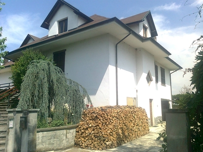 Villa in vendita a Agazzano - Zona: Sarturano