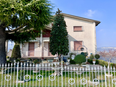 Villa in vendita a Felino - Zona: Poggio Sant'Ilario Baganza