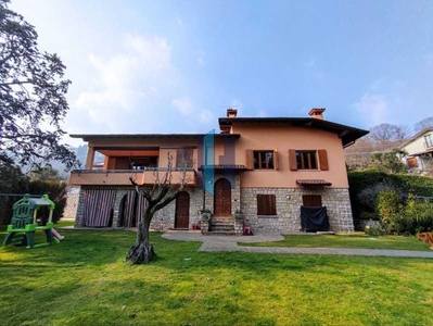 Villa in Vendita ad Botticino - 950000 Euro