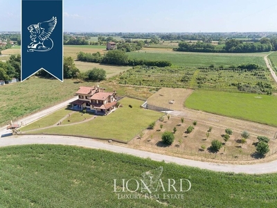 Prestigiosa villa di 500 mq in vendita, Spirano, Lombardia