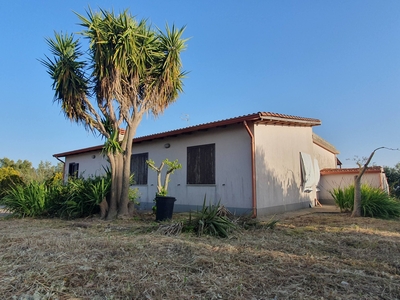 Casa indipendente in Contrada Busitta - SORDA PERIFERIA, Modica