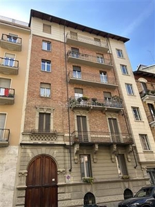 Appartamento - 6 locali a Crocetta, Torino