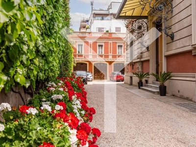 Appartamento di lusso di 260 m² in affitto Lungotevere Arnaldo da Brescia, Roma, Lazio