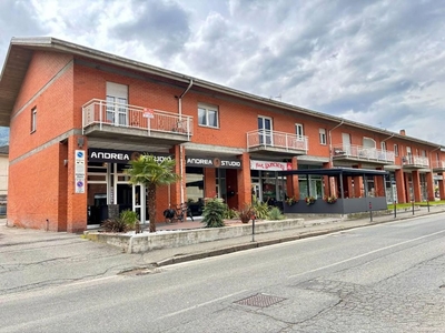 Appartamento di lusso in vendita Corso Lancieri d'Aosta, 5, Aosta, Valle d’Aosta