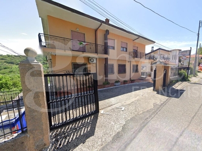 Appartamento in affitto a Marano Marchesato