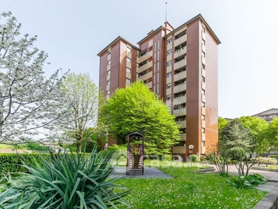 Appartamento in Vendita in Via Cannero a Milano